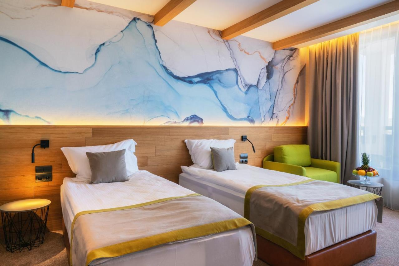 Spa Complex Belchin Spring Luaran gambar