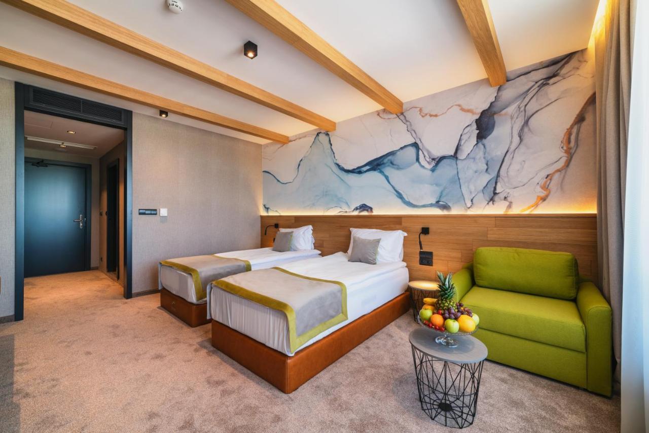 Spa Complex Belchin Spring Luaran gambar